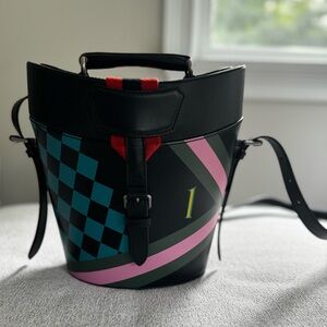 Gucci Fashion Show Exclusive bucket bag / Alessandro Michele Aria Collection